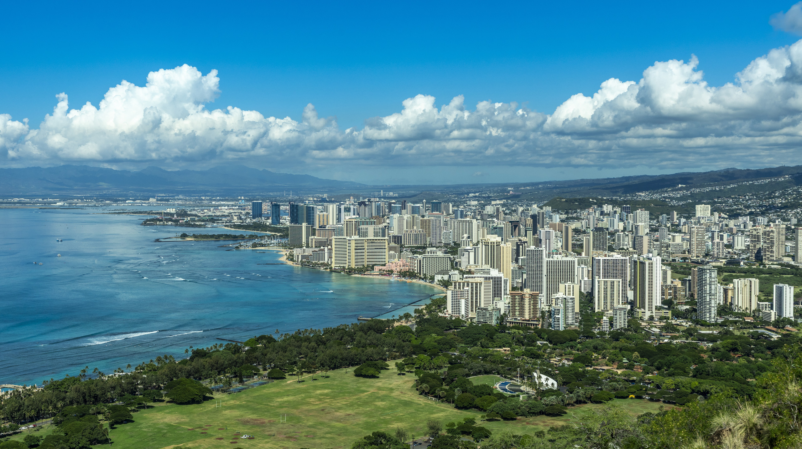 ハワイの総合不動産会社 シミズ・ゲートウェイズ