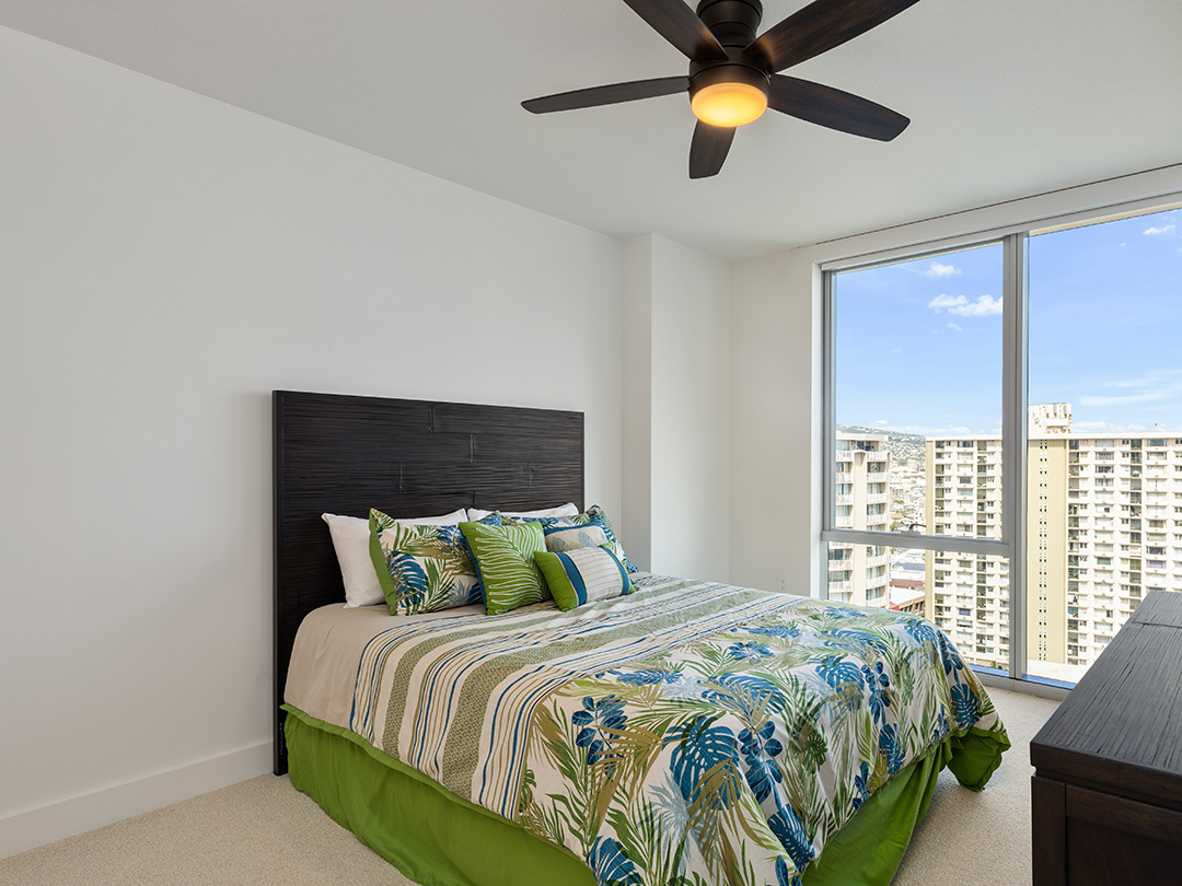Azure Ala Moana #1803 | アズール アラモアナ #1803