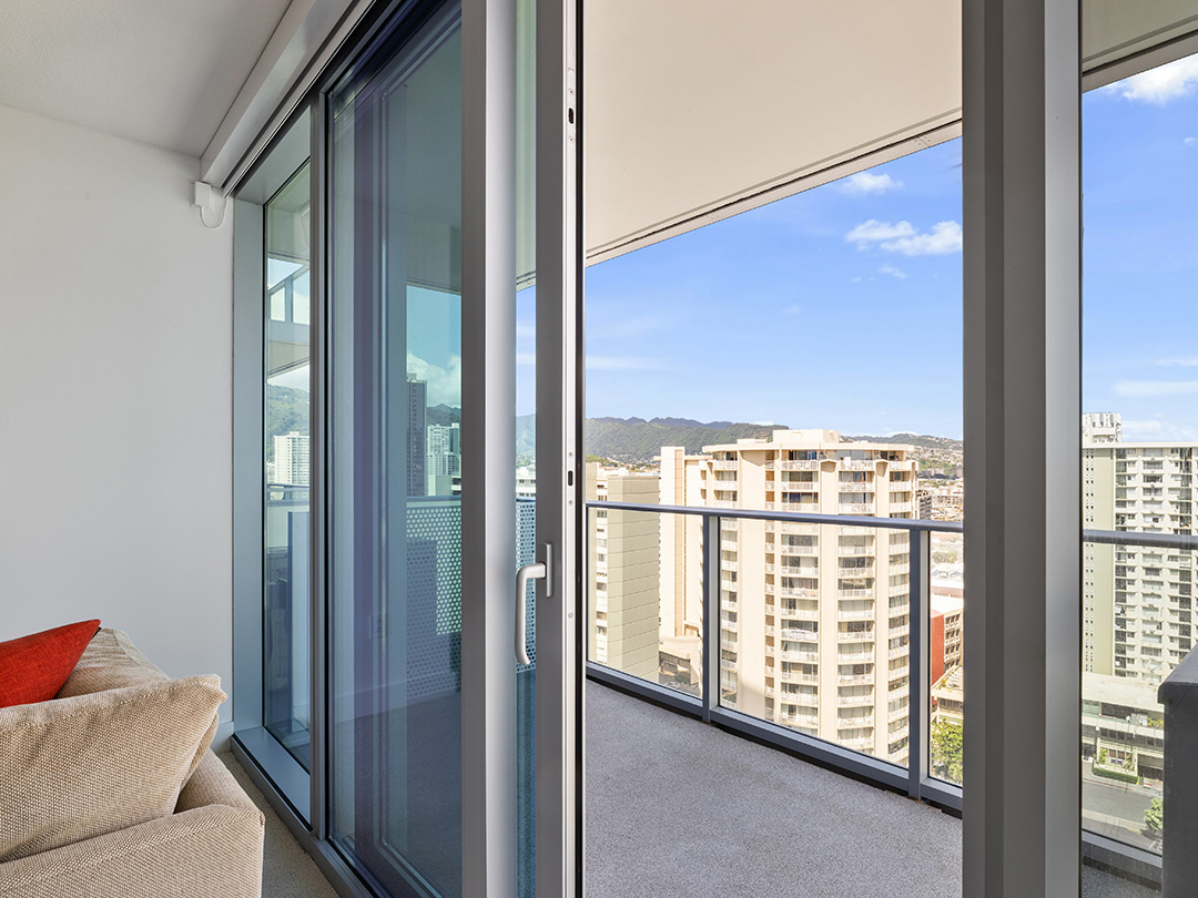 Azure Ala Moana #1803 | アズール アラモアナ #1803