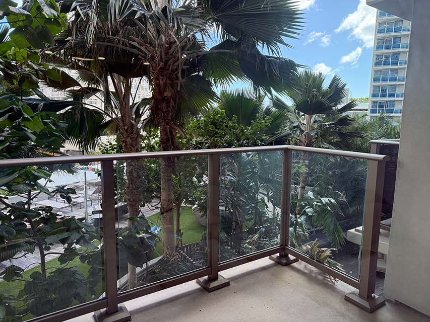 Sky Ala Moana West #905