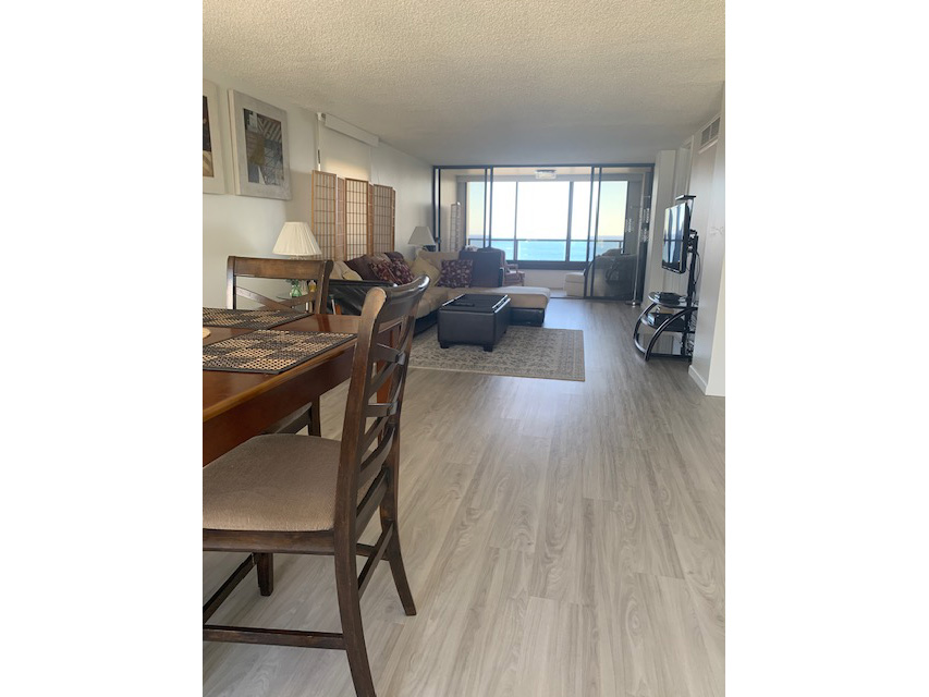 Yacht Harbor Tower #3809