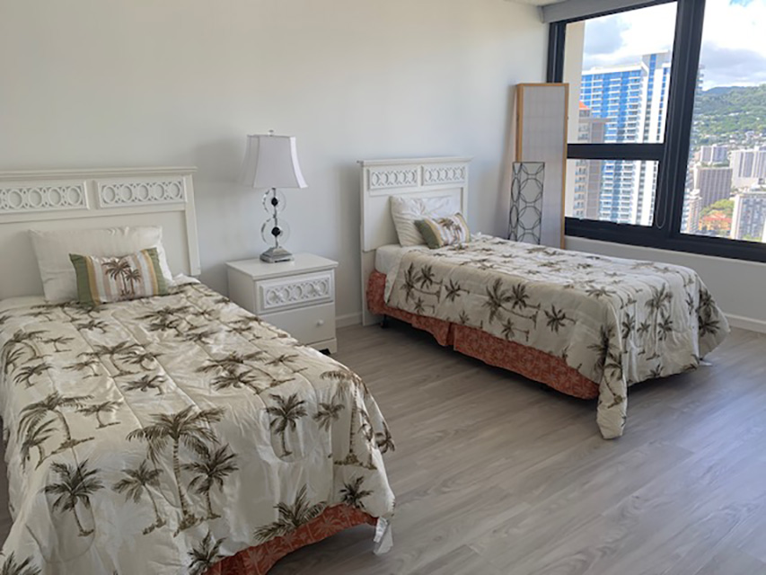 Yacht Harbor Tower #3809