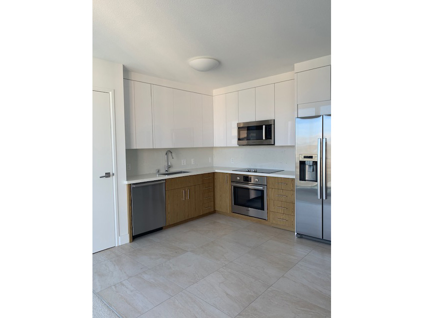 Azure Ala Moana #1803