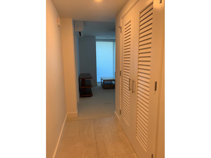 Azure Ala Moana #1803