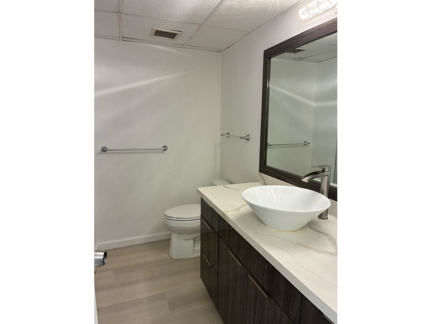 Yacht Harbor Tower #3500