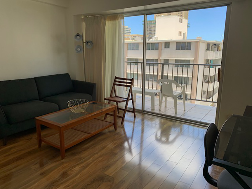 Waikiki Park Heights #1006