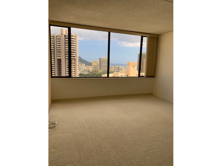 Chateau Waikiki #3005