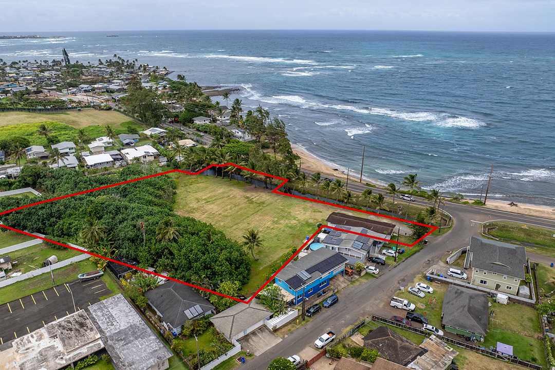 【ゲートウェイズ社よりハワイ不動産情報】 オアフ島ハウウラ、可能性を秘めた海沿いの未開発地が販売に　＄1,880,000